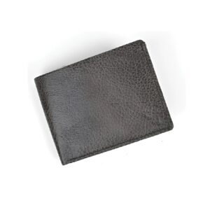 Men’s leather wallet – premium quality, compact design