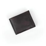 Men’s leather wallet – premium quality, compact design