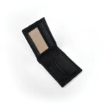 Men’s leather wallet – premium quality, compact design
