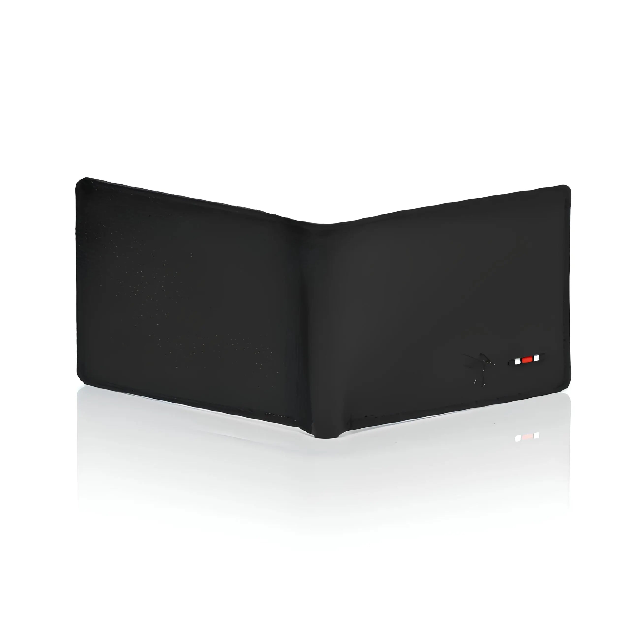 Men’s leather wallet – premium quality, compact design