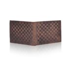 Men’s leather wallet – premium quality, compact design